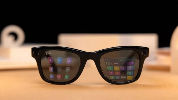ray-ban-smart-glasses-with-screens-lets-talk-v0-tt57pny6rn9e1 Meta Ray Ban Display